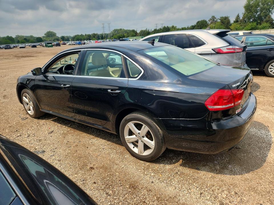 2014 Volkswagen Passat მანქანა იყიდება აუქციონზე, vin: 1VWBS7A36EC110512, აუქციონის ნომერი: 63723116