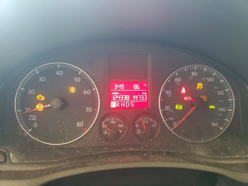 2009 Volkswagen Rabbit მანქანა იყიდება აუქციონზე, vin: WVWBA71K09W121927, აუქციონის ნომერი: 63525746