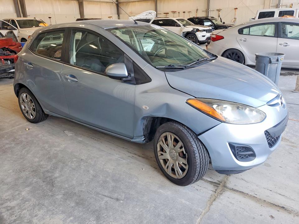 2013 Mazda Mazda2 მანქანა იყიდება აუქციონზე, vin: JM1DE1KY8D0170723, აუქციონის ნომერი: 63712646