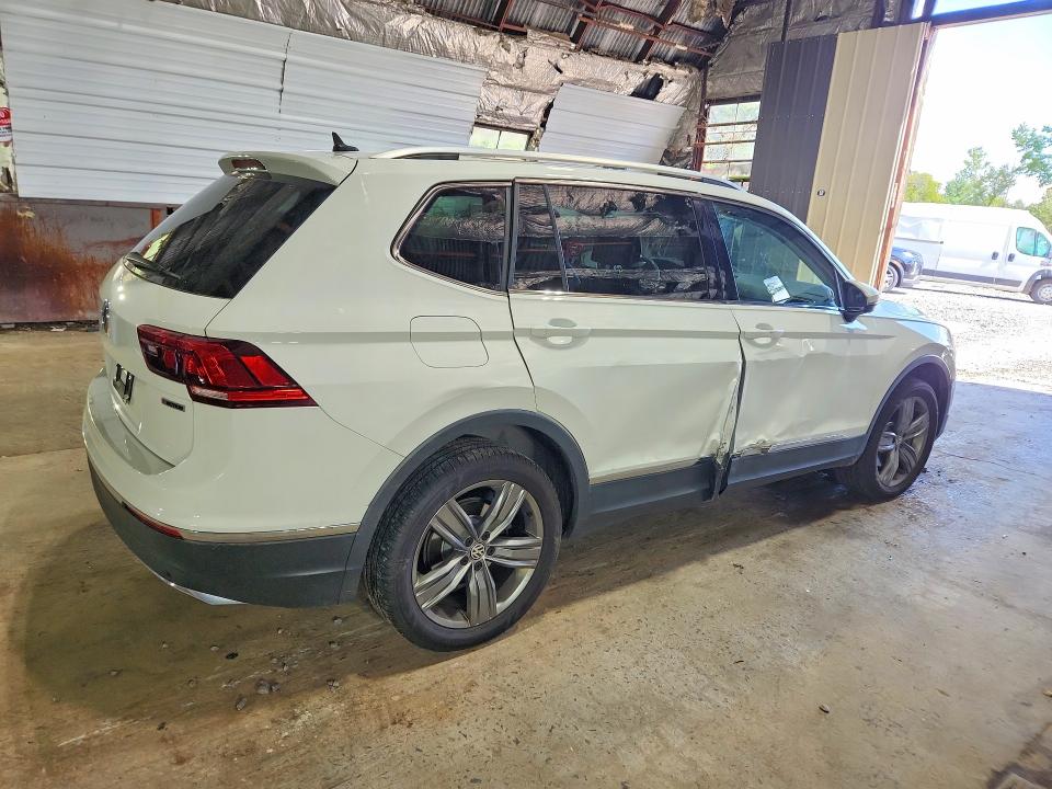 2020 Volkswagen Tiguan მანქანა იყიდება აუქციონზე, vin: 3VV2B7AXXLM120205, აუქციონის ნომერი: 66402086
