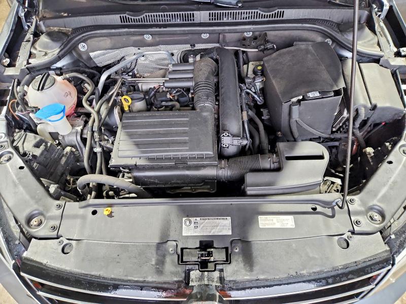 63700996 :رقم المزاد ، 3VW167AJXHM344105 vin ، 2017 Volkswagen Jetta مزاد بيع