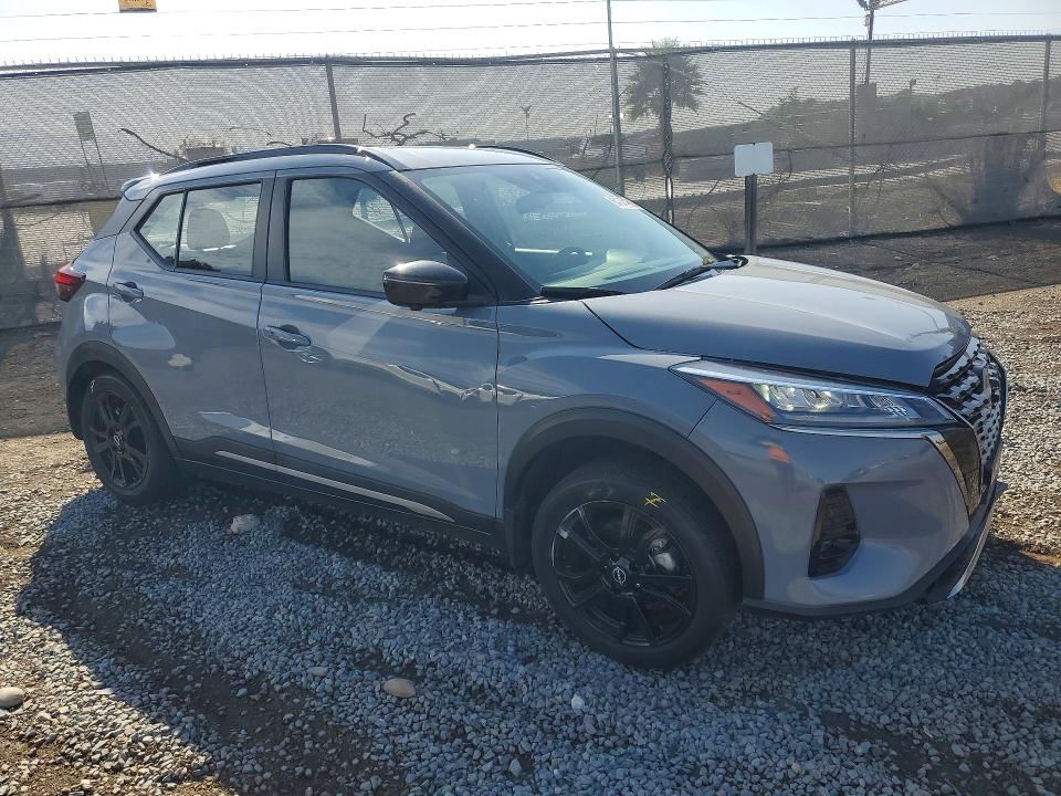 64074266 :رقم المزاد ، 3N1CP5DV0RL558722 vin ، 2024 Nissan Kicks مزاد بيع