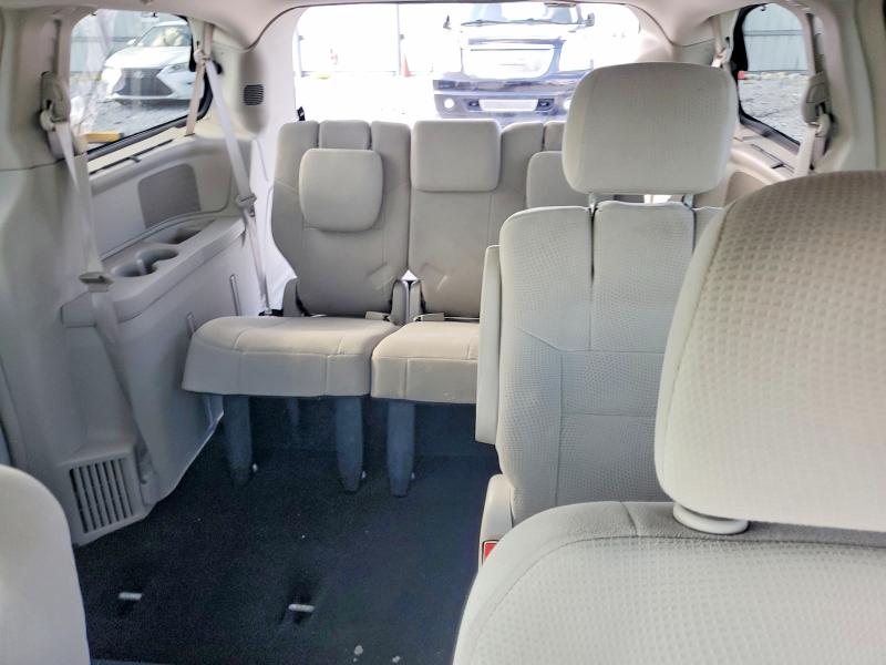 65477546 :رقم المزاد ، 2C4RC1BG3DR566017 vin ، 2013 Chrysler Town & Country مزاد بيع