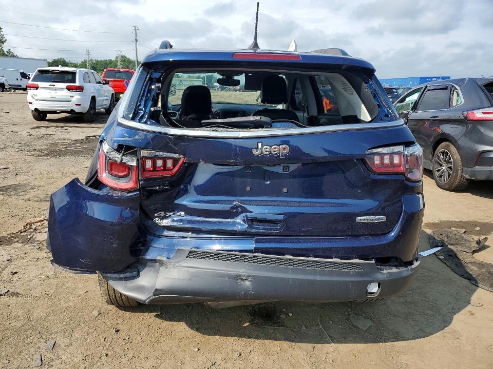 64027236 :رقم المزاد ، 3C4NJDBBXKT641364 vin ، 2019 Jeep Compass مزاد بيع