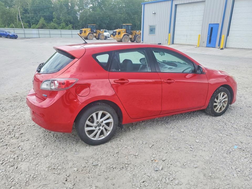 64322136 :رقم المزاد ، JM1BL1MP0D1823119 vin ، 2013 Mazda 3 مزاد بيع