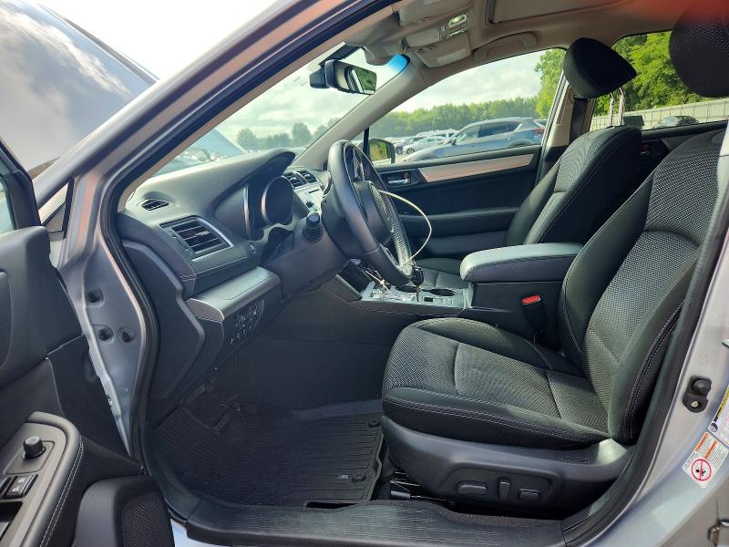64590536 :رقم المزاد ، 4S4BSAHC9J3393953 vin ، 2018 Subaru Outback مزاد بيع