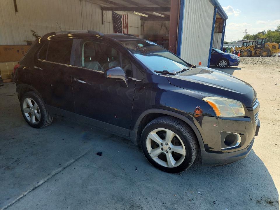 65886966 :رقم المزاد ، 3GNCJTSB2FL252801 vin ، 2015 Chevrolet Trax مزاد بيع