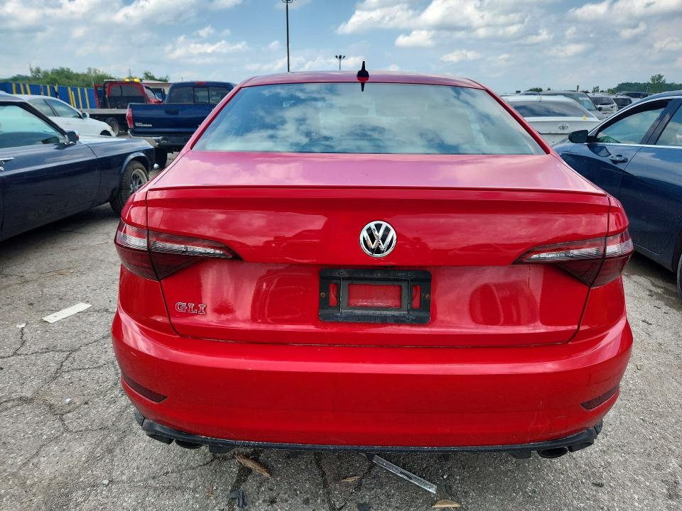 64256986 :رقم المزاد ، 3VW6T7BU3MM083059 vin ، 2021 Volkswagen Jetta مزاد بيع