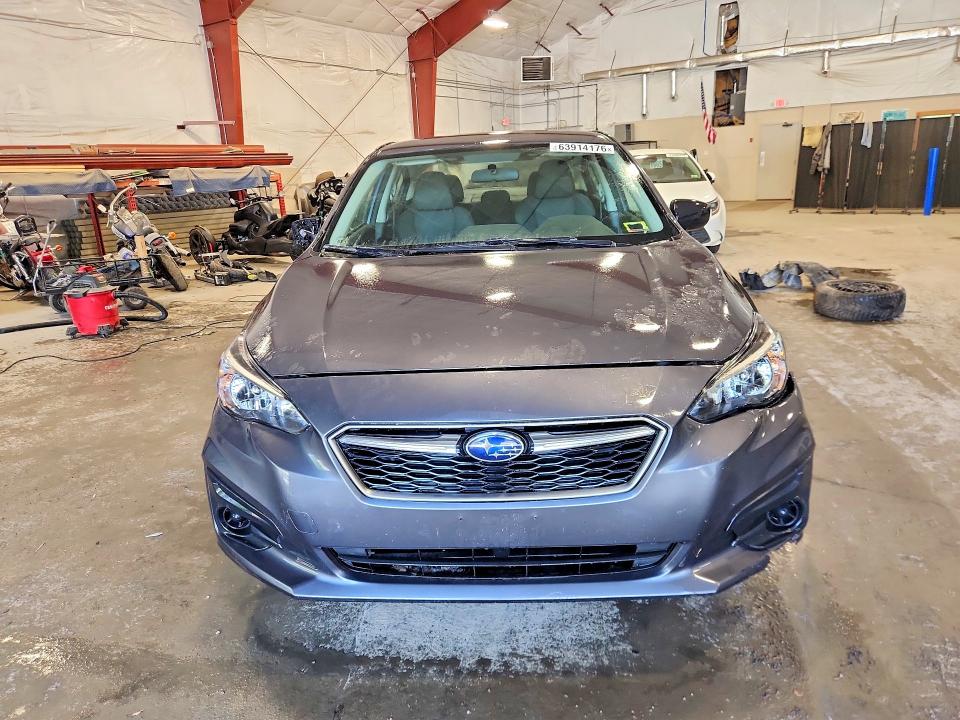 63914176 :رقم المزاد ، 4S3GKAA65J3616651 vin ، 2018 Subaru Impreza مزاد بيع
