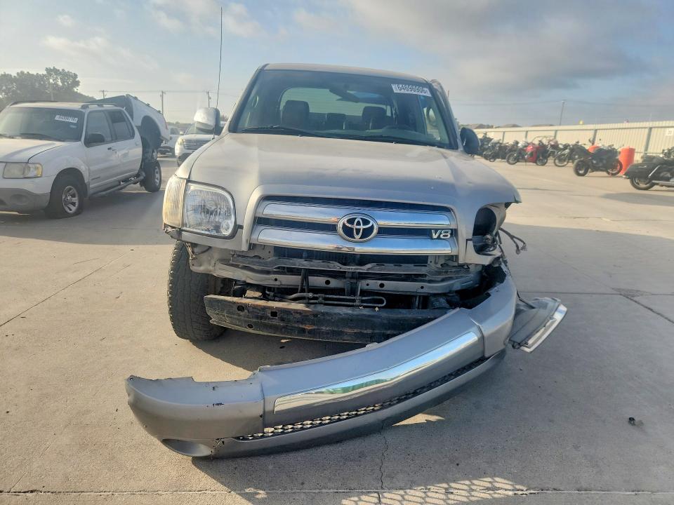 2005 Toyota Tundra მანქანა იყიდება აუქციონზე, vin: 5TBET34165S471598, აუქციონის ნომერი: 64696906