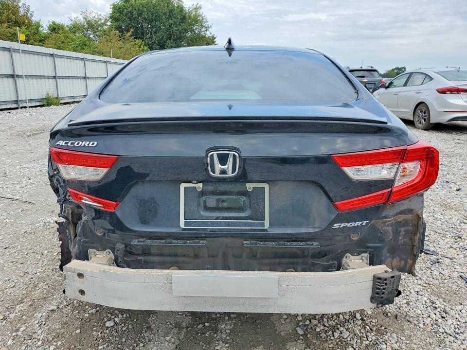 2018 Honda Accord მანქანა იყიდება აუქციონზე, vin: 1HGCV1F38JA020497, აუქციონის ნომერი: 66359576