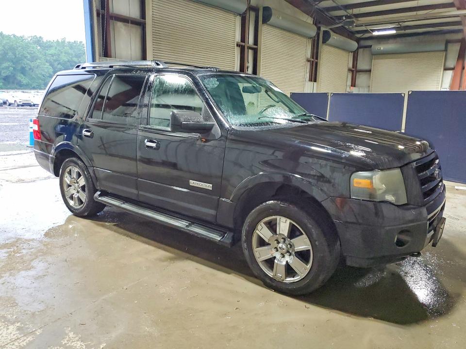 2008 Ford Expedition მანქანა იყიდება აუქციონზე, vin: 1FMFU20598LA12448, აუქციონის ნომერი: 64746606