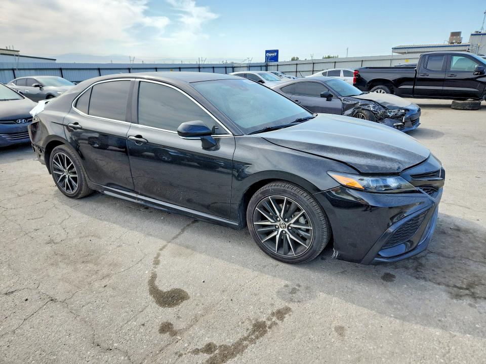 2021 Toyota Camry მანქანა იყიდება აუქციონზე, vin: 4T1T11AK0MU474881, აუქციონის ნომერი: 63005746