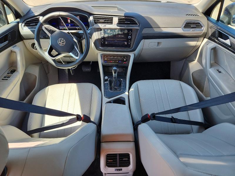 65944556 :رقم المزاد ، 3VV3B7AXXPM053017 vin ، 2023 Volkswagen Tiguan مزاد بيع