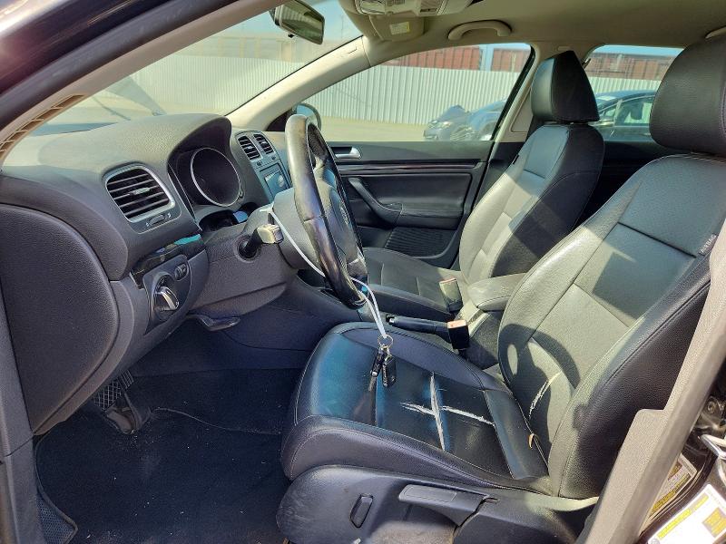 62306186 :رقم المزاد ، 3VWPZ7AJ4AM652832 vin ، 2010 Volkswagen Jetta مزاد بيع