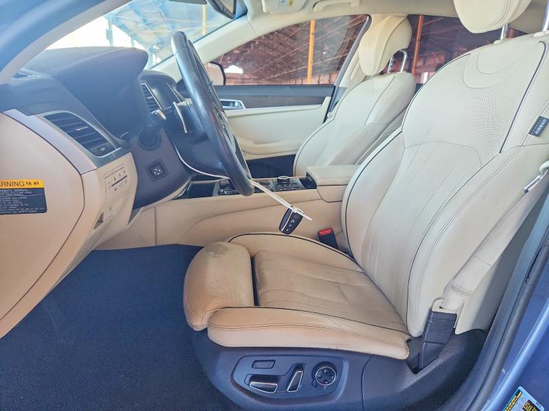 Продажа на аукционе авто 2015 Hyundai Genesis, vin: KMHGN4JE2FU085986, номер лота: 64160616