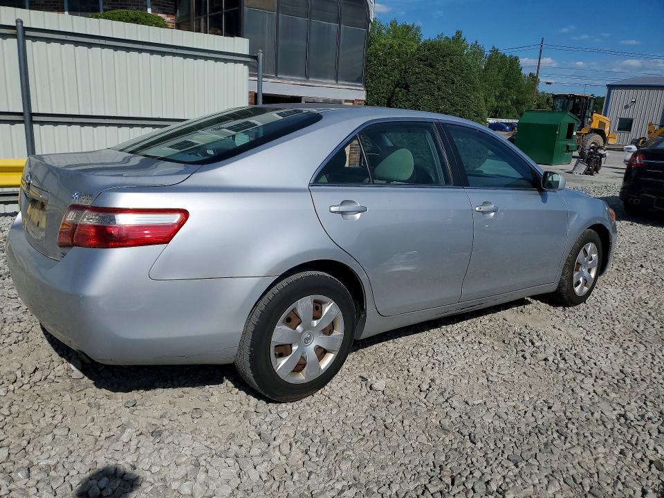 65889046 :رقم المزاد ، 4T1BE46K27U171728 vin ، 2007 Toyt Camry مزاد بيع