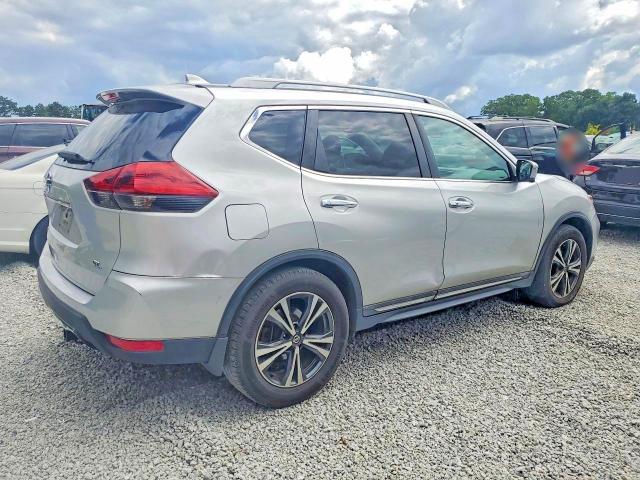 2018 Nissan Rogue მანქანა იყიდება აუქციონზე, vin: 5N1AT2MT4JC740965, აუქციონის ნომერი: 63437246