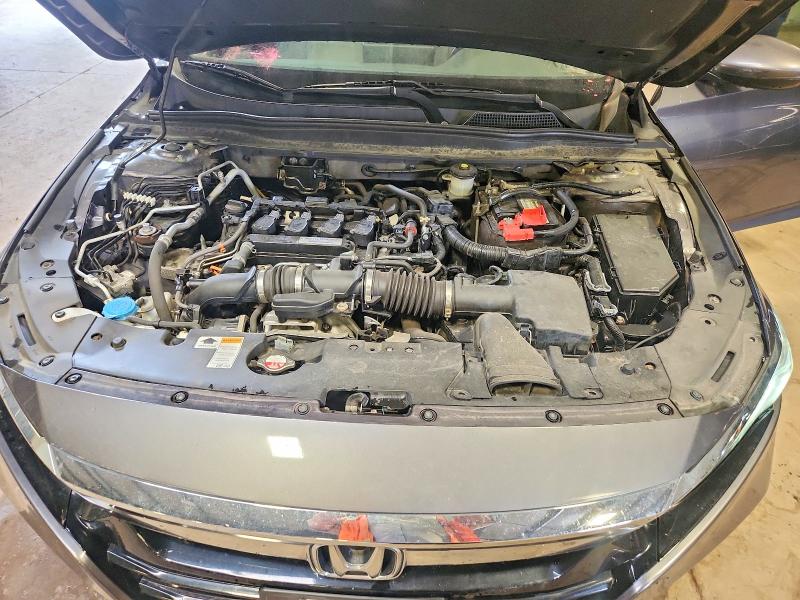 Продажа на аукционе авто 2018 Honda Accord, vin: 1HGCV1F55JA025951, номер лота: 64984496