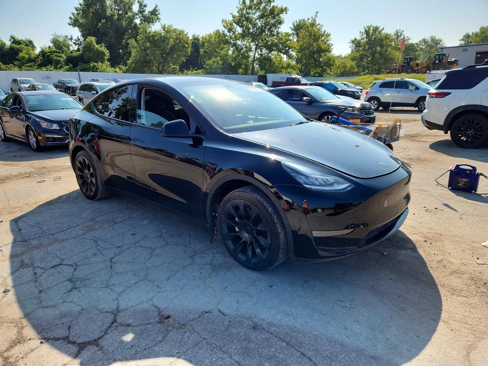 Продаж на аукціоні авто 2023 Tesla Model Y, vin: 7SAYGDEE8PA158270, номер лоту: 66000576