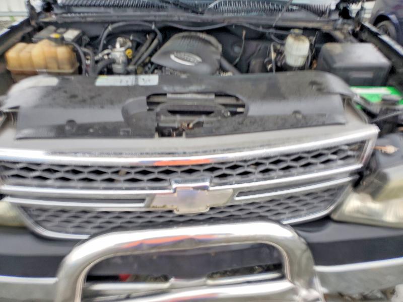 2005 Chevrolet Silverado მანქანა იყიდება აუქციონზე, vin: 1GCHK23U85F898438, აუქციონის ნომერი: 63302536