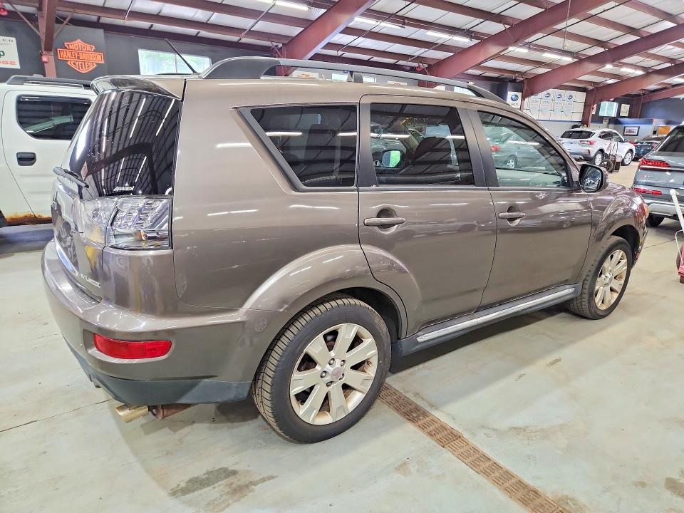 2013 Mitsubishi Outlander მანქანა იყიდება აუქციონზე, vin: JA4JT3AW6DU005826, აუქციონის ნომერი: 66969376