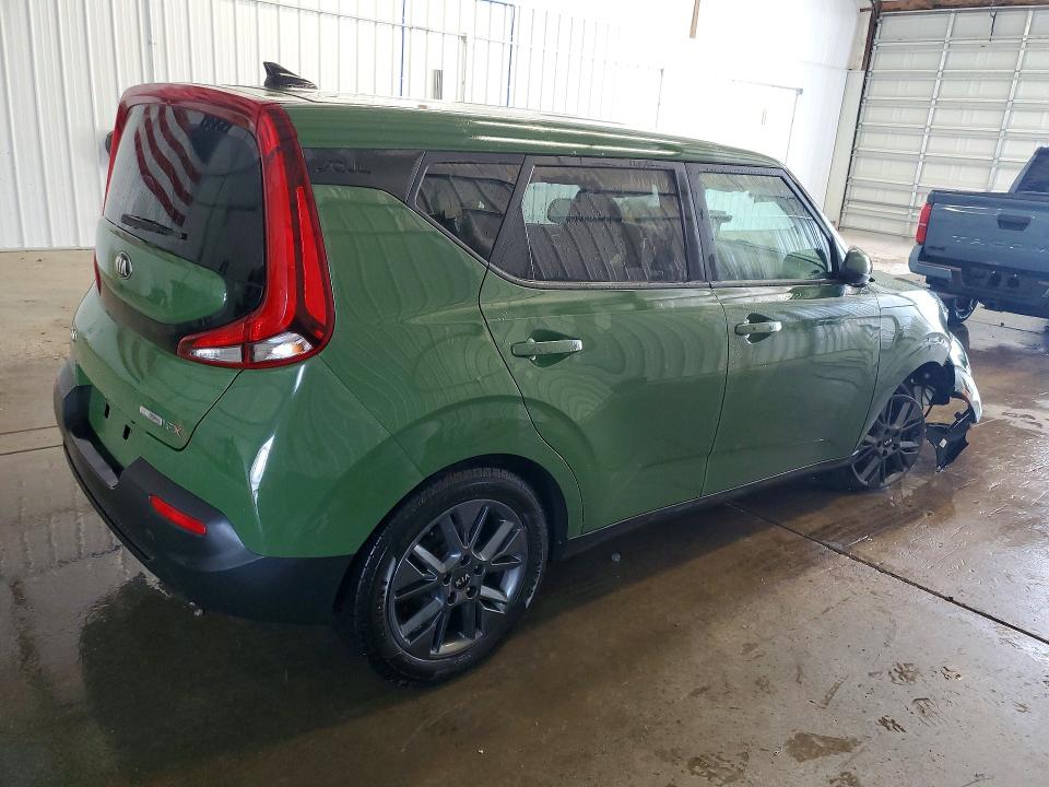 66914346 :رقم المزاد ، KNDJ33AU8M7139594 vin ، 2021 Kia Soul مزاد بيع