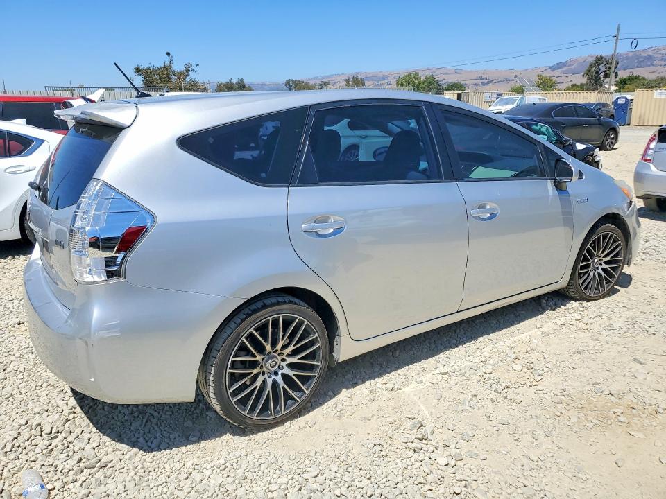 2012 Toyota Prius V მანქანა იყიდება აუქციონზე, vin: JTDZN3EU7C3162183, აუქციონის ნომერი: 63433446