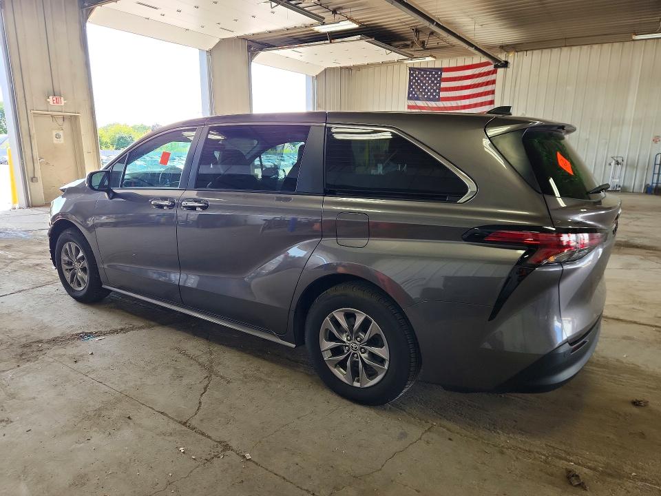 Продаж на аукціоні авто 2022 Toyota Sienna, vin: 5TDYRKEC2NS132771, номер лоту: 65730386