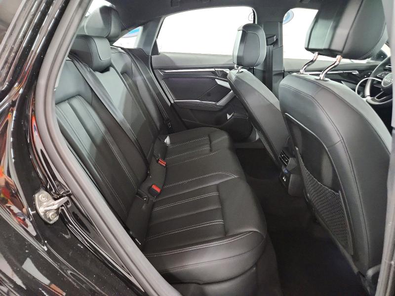 Продаж на аукціоні авто 2026 Audi A3, vin: WAULUCGY9TA096737, номер лоту: 63873836