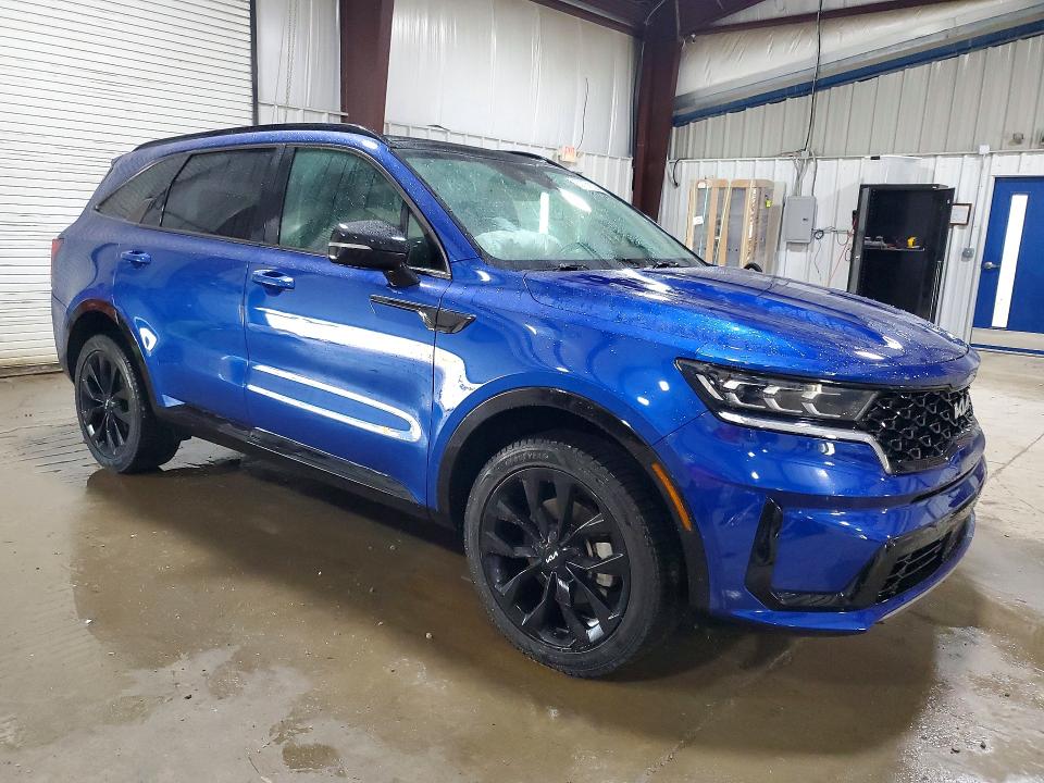 Продажа на аукционе авто 2023 Kia Sorento, vin: 5XYRKDLF2PG164461, номер лота: 63864226