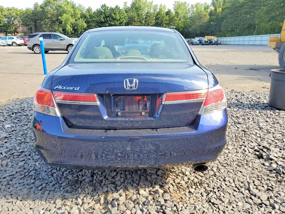 65719126 :رقم المزاد ، 1HGCP2F78BA095754 vin ، 2011 Honda Accord مزاد بيع