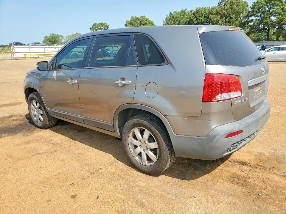 63801806 :رقم المزاد ، 5XYKT3A17BG034815 vin ، 2011 Kia Sorento مزاد بيع