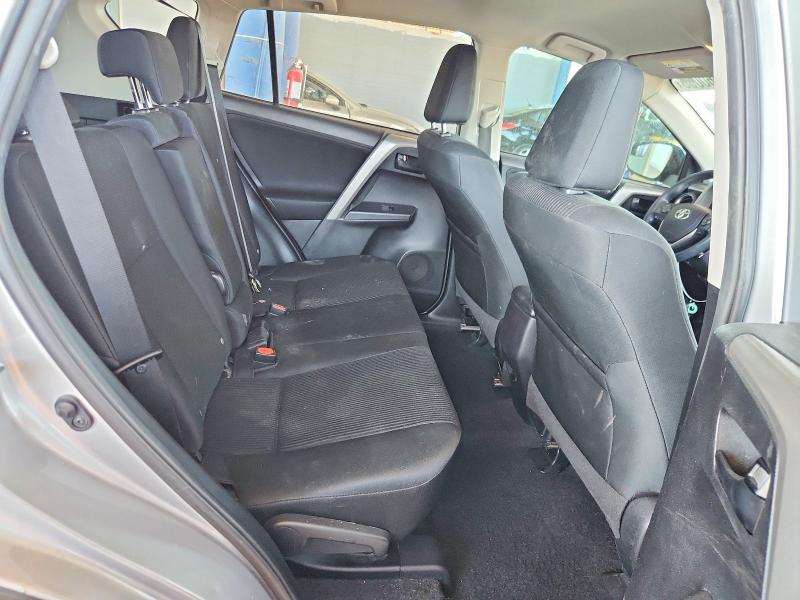 2017 Toyota Rav4 მანქანა იყიდება აუქციონზე, vin: 2T3BFREV0HW685883, აუქციონის ნომერი: 64560006
