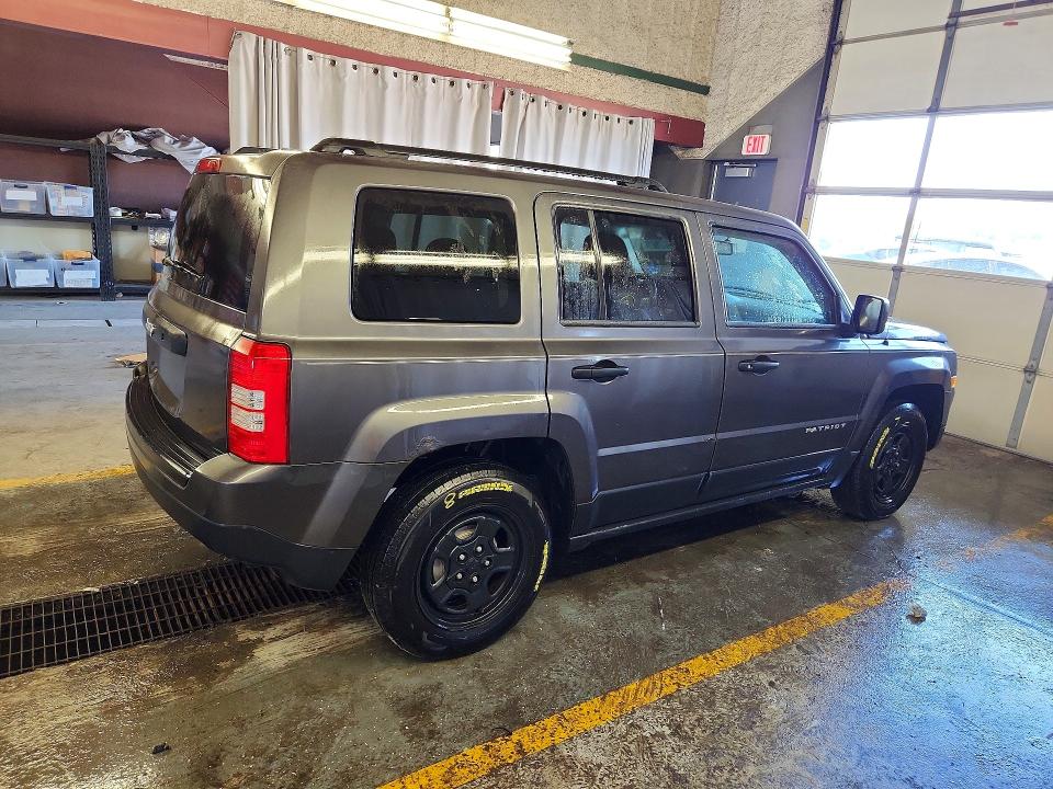 64959676 :رقم المزاد ، 1C4NJPBA0HD166914 vin ، 2017 Jeep Patriot مزاد بيع