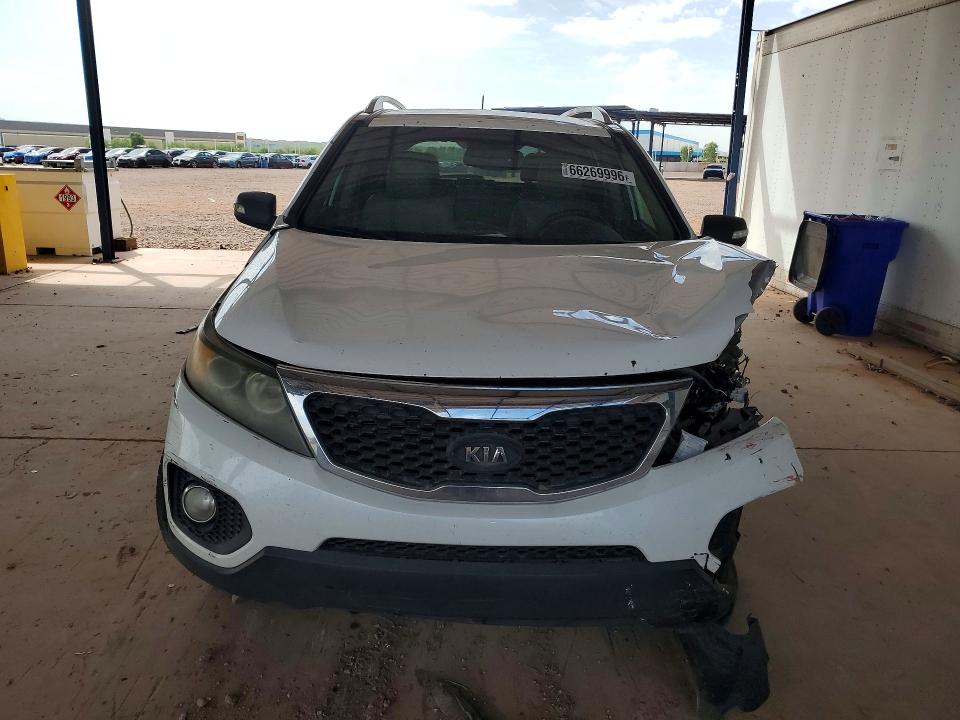2011 Kia Sorento მანქანა იყიდება აუქციონზე, vin: 5XYKU4A20BG009783, აუქციონის ნომერი: 66269996