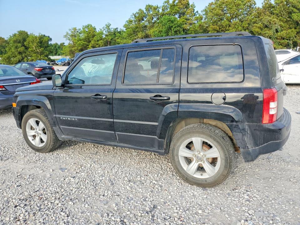 65903476 :رقم المزاد ، 1C4NJPBB8HD208013 vin ، 2017 Jeep Patriot مزاد بيع