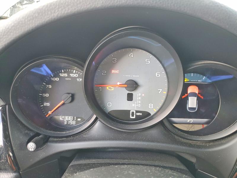 2015 Porsche Macan მანქანა იყიდება აუქციონზე, vin: WP1AB2A58FLB73999, აუქციონის ნომერი: 65535656