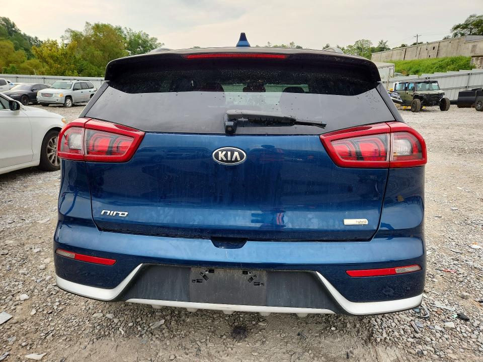 2018 Kia Niro მანქანა იყიდება აუქციონზე, vin: KNDCB3LC4J5142922, აუქციონის ნომერი: 64436026