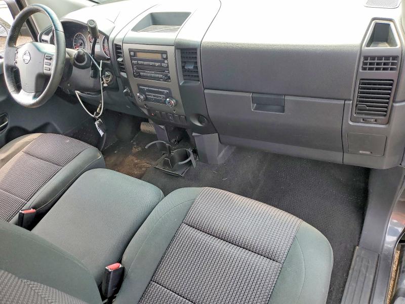 63865906 :رقم المزاد ، 1N6AA06C39N315200 vin ، 2009 Nissan Titan مزاد بيع