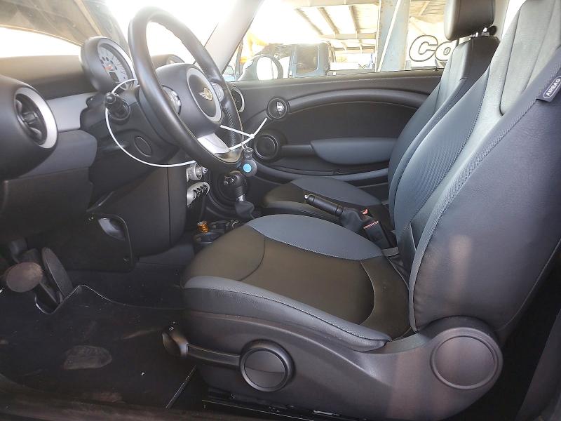 64713226 :رقم المزاد ، WMWMF3C51ATZ66394 vin ، 2010 Mini Cooper مزاد بيع