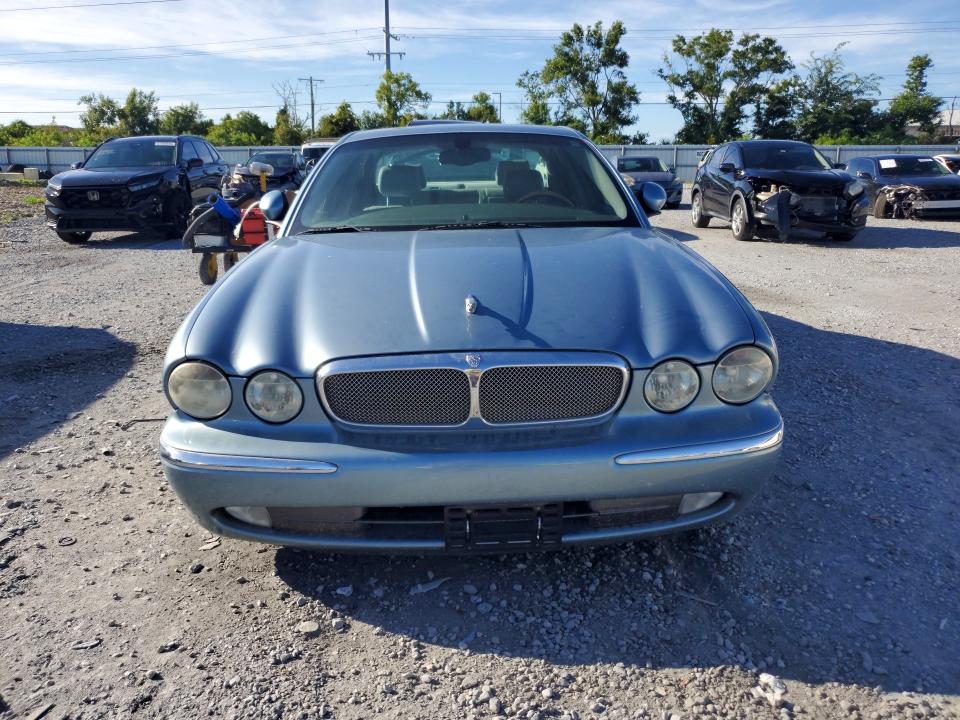 2004 Jaguar Xj8 მანქანა იყიდება აუქციონზე, vin: SAJWA71C84SG14480, აუქციონის ნომერი: 67302126