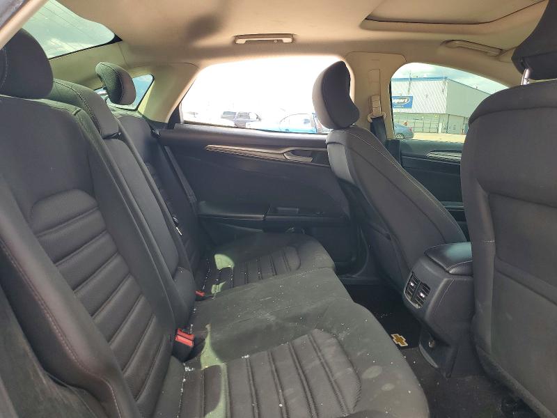 66096856 :رقم المزاد ، 3FA6P0T9XKR237376 vin ، 2019 Ford Fusion مزاد بيع