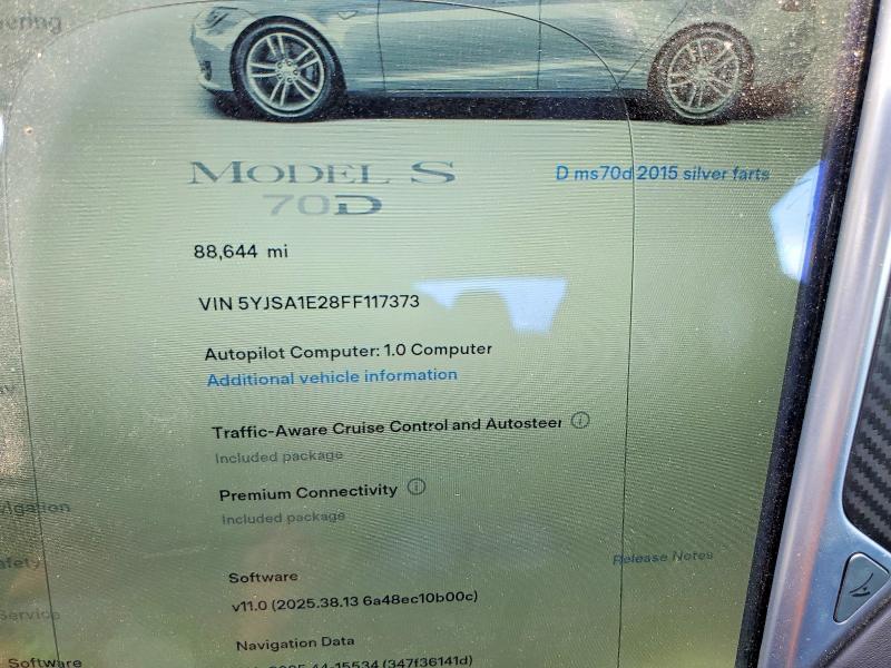 63621996 :رقم المزاد ، 5YJSA1E28FF117373 vin ، 2015 Tesla Model S مزاد بيع