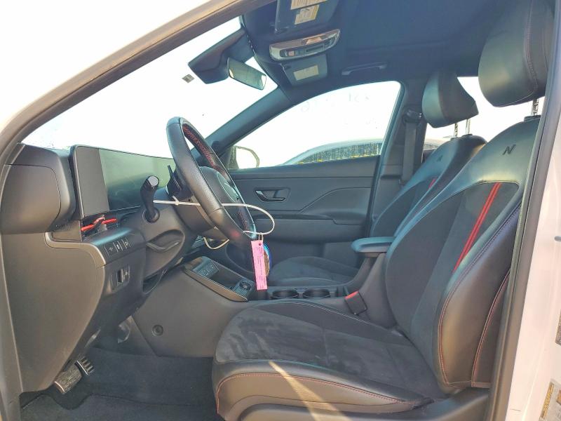 2024 Hyundai Kona მანქანა იყიდება აუქციონზე, vin: KM8HACA32RU032878, აუქციონის ნომერი: 64317036