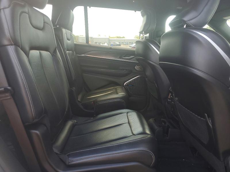 65824026 :رقم المزاد ، 1C4RJKDG8N8518986 vin ، 2022 Jeep Grand Cherokee مزاد بيع