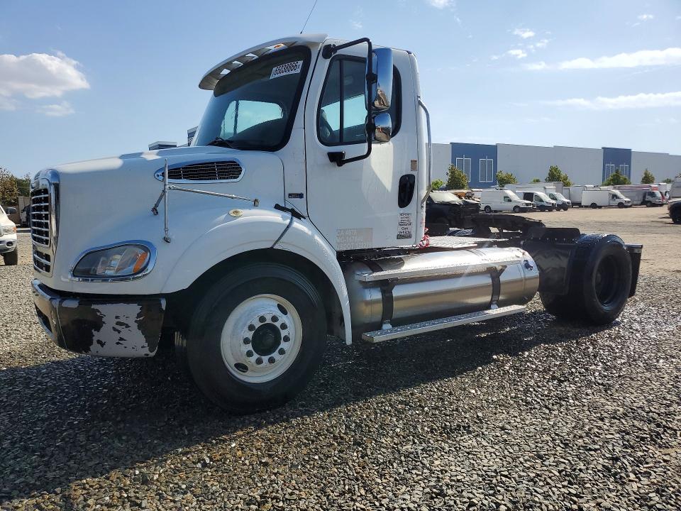 Продажа на аукционе авто 2018 Freightliner M2, vin: 1FUBC4FK2JHJK2323, номер лота: 65038866