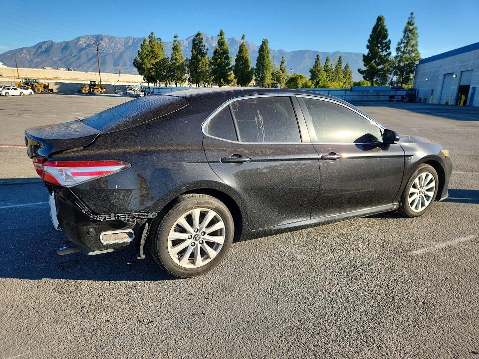 Продаж на аукціоні авто 2018 Toyota Camry, vin: JTNB11HK5J3049255, номер лоту: 65452126
