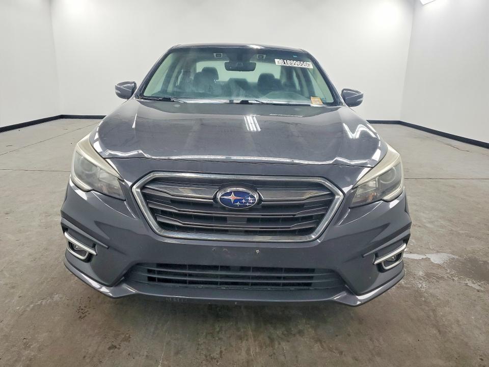61899656 :رقم المزاد ، 4S3BNAF6XK3027770 vin ، 2019 Subaru Legacy مزاد بيع