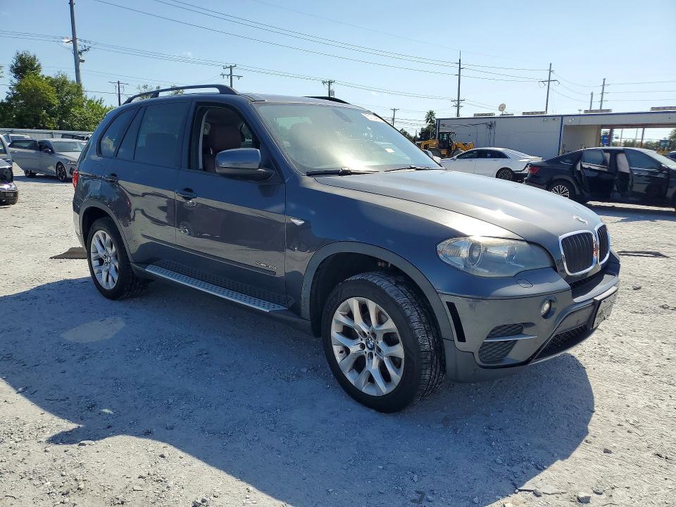 65183496 :رقم المزاد ، 5UXZV4C5XD0B04705 vin ، 2013 Bmw X5 مزاد بيع